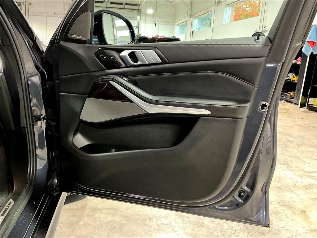 used 2021 BMW X7 car, priced at $46,955