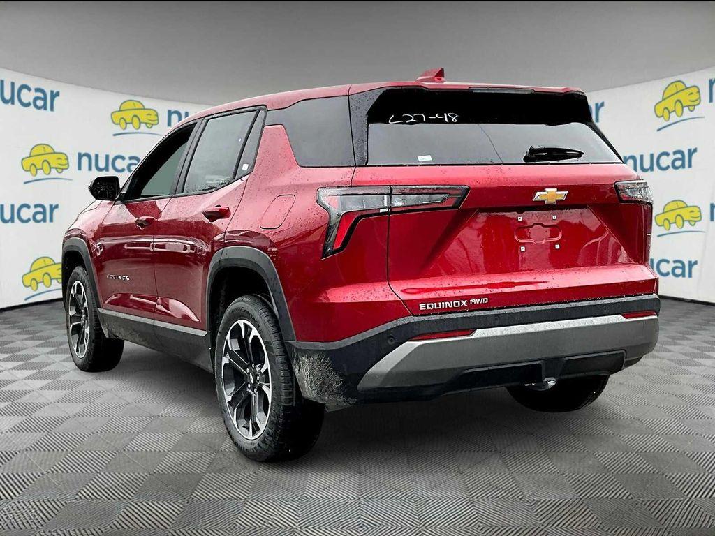 new 2026 Chevrolet Equinox car, priced at $32,090