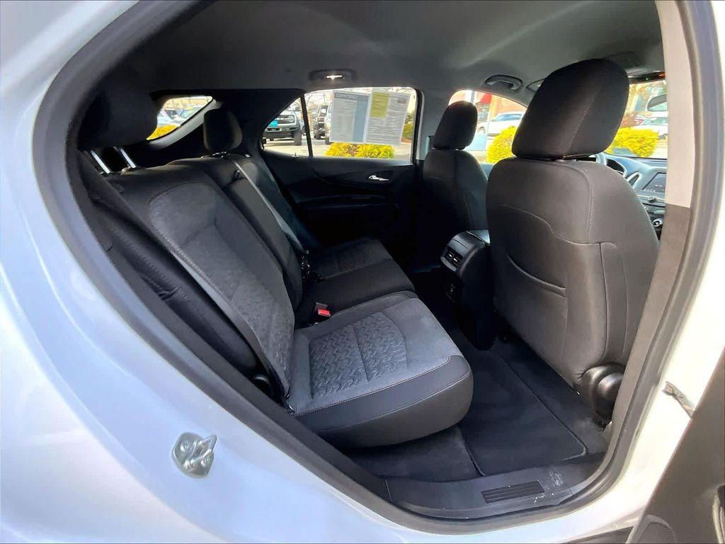 used 2024 Chevrolet Equinox car, priced at $21,991