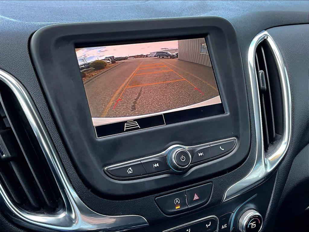 used 2024 Chevrolet Equinox car, priced at $21,991