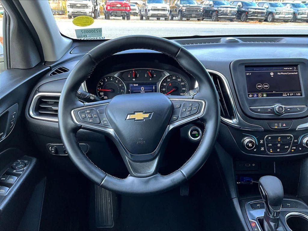 used 2024 Chevrolet Equinox car, priced at $21,991