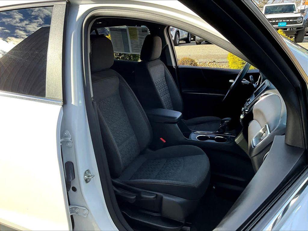 used 2024 Chevrolet Equinox car, priced at $21,991