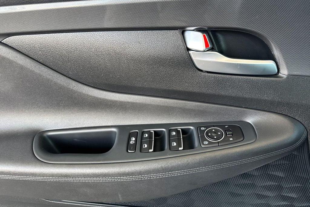 used 2022 Hyundai Santa Fe car, priced at $20,825