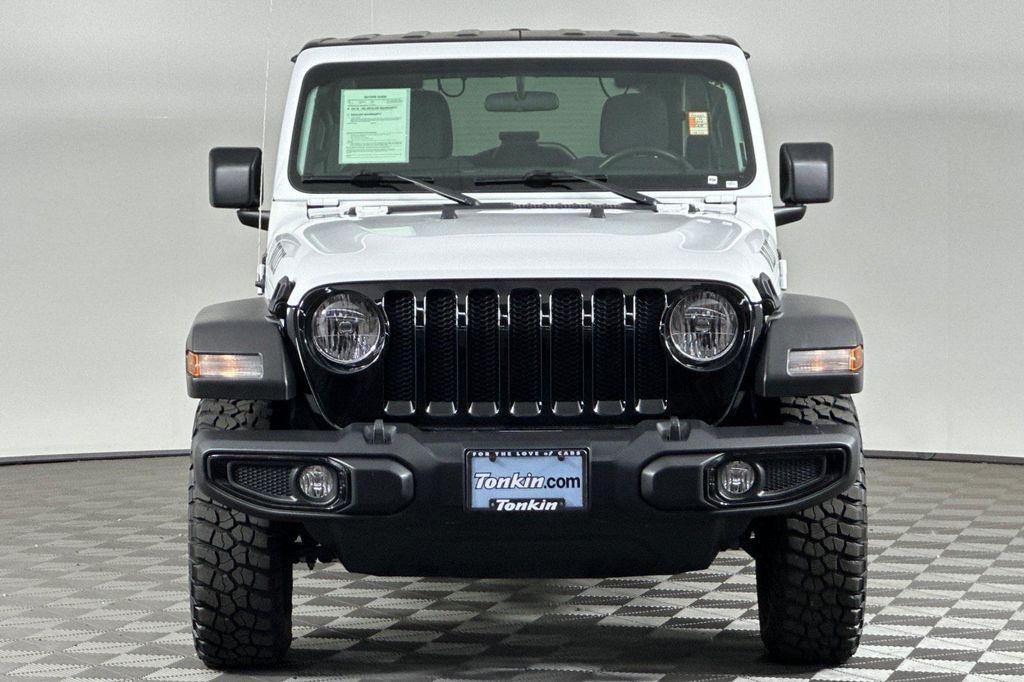 used 2022 Jeep Wrangler Unlimited car, priced at $33,987