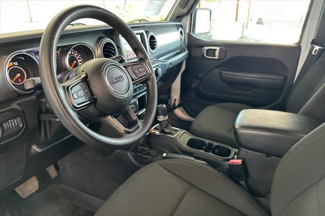used 2022 Jeep Wrangler Unlimited car, priced at $35,887