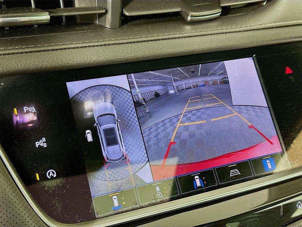 used 2021 Cadillac XT5 car, priced at $35,340