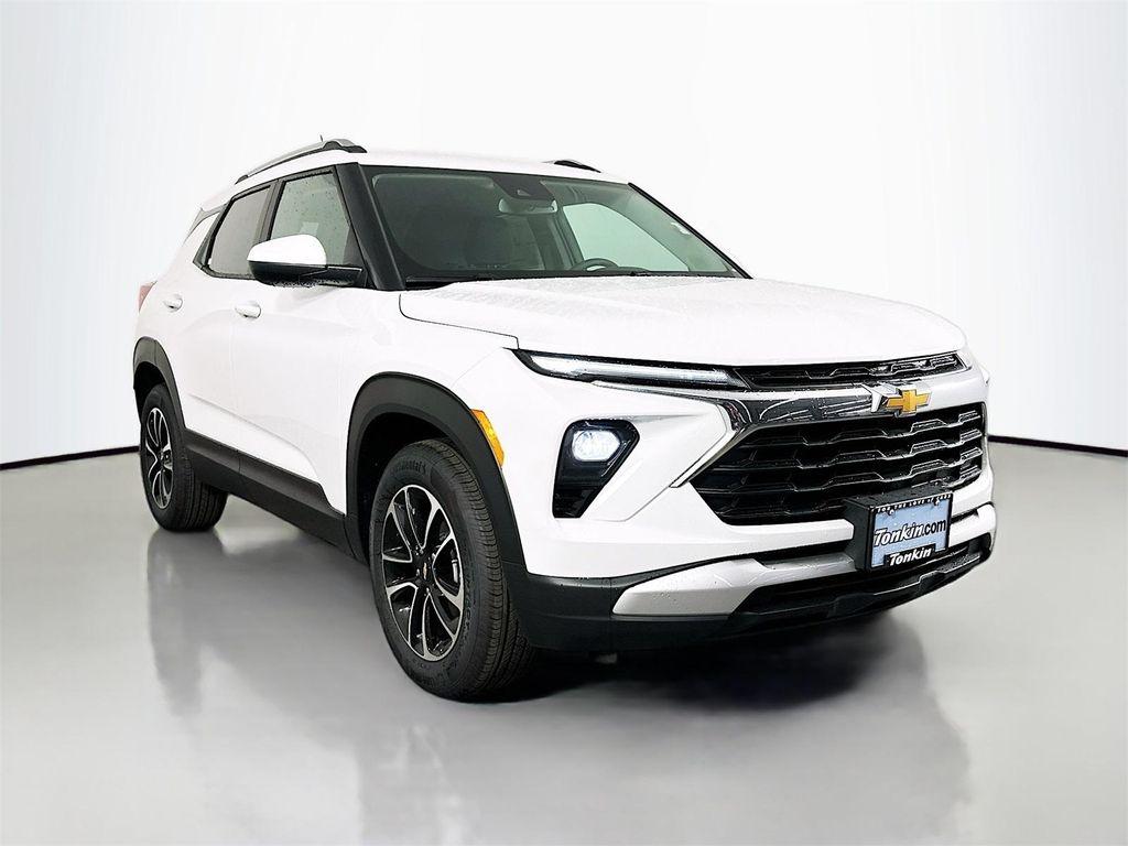 new 2026 Chevrolet TrailBlazer car, priced at $28,204