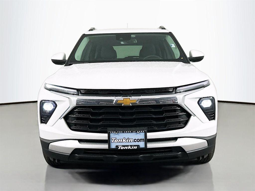 new 2026 Chevrolet TrailBlazer car, priced at $27,204