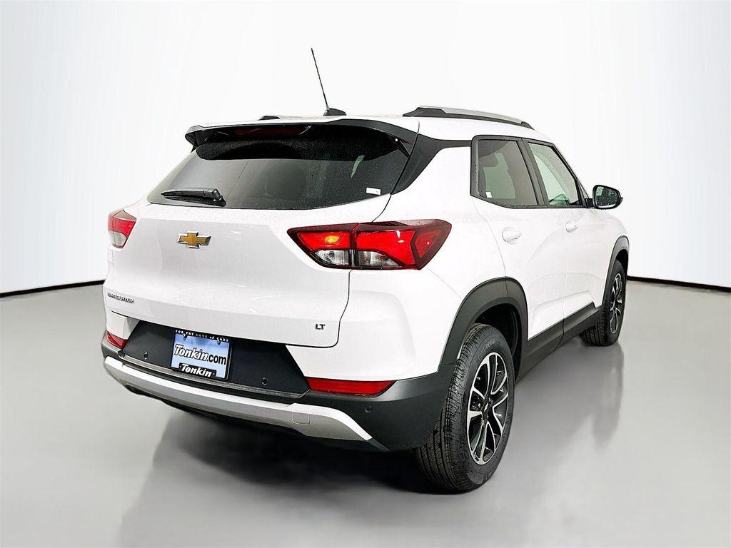 new 2026 Chevrolet TrailBlazer car, priced at $27,204