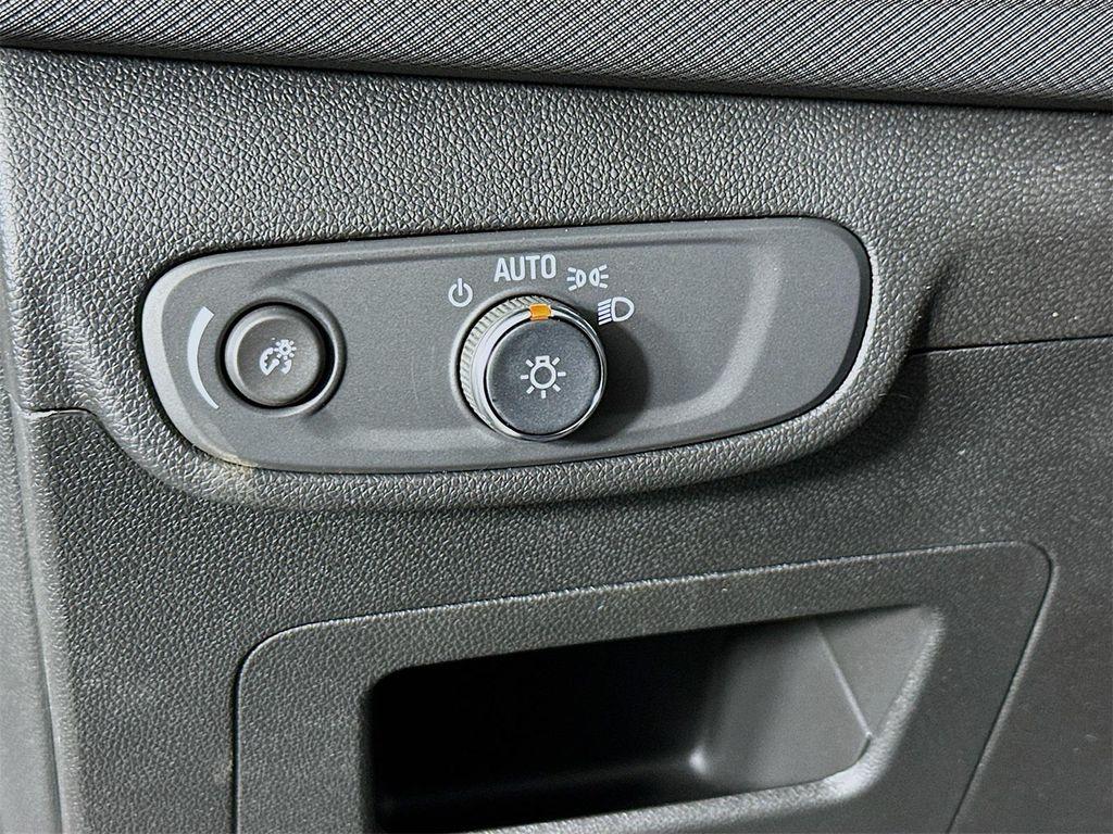 new 2026 Chevrolet TrailBlazer car, priced at $27,204