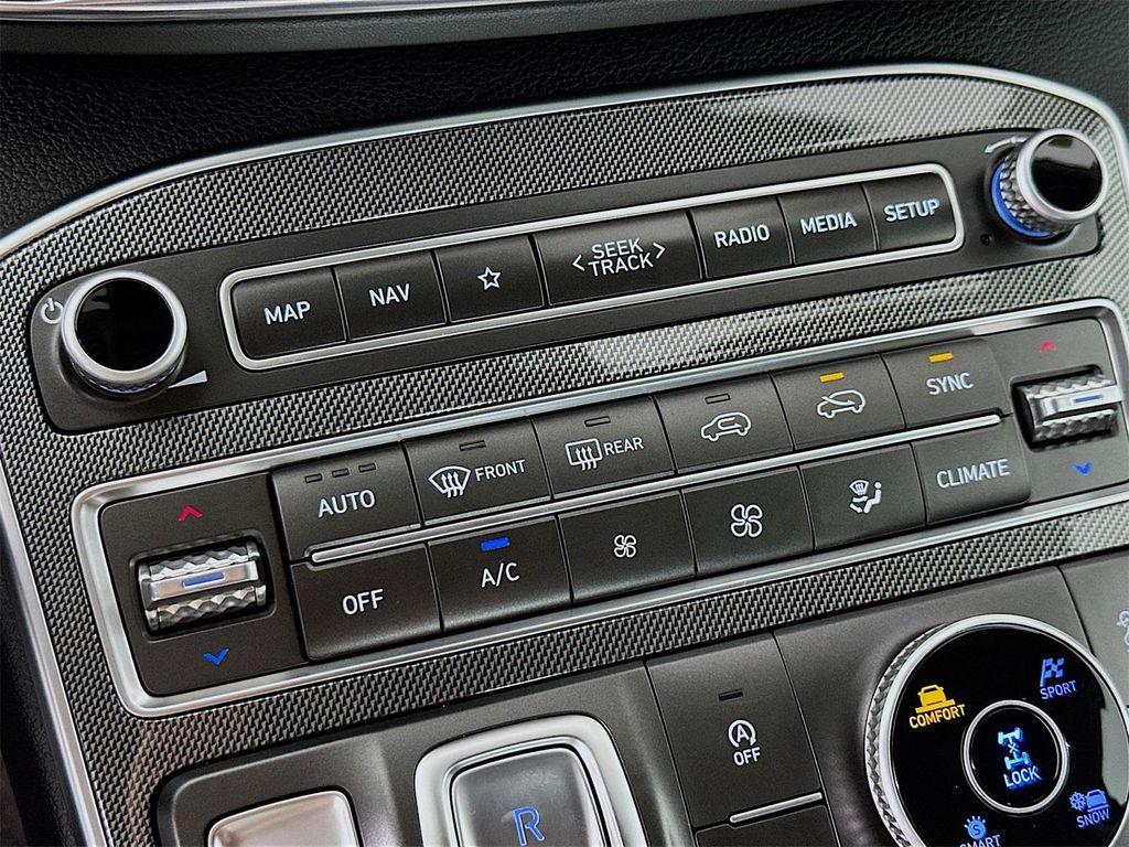 used 2023 Hyundai Santa Fe car, priced at $21,299