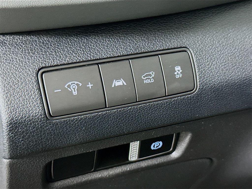 used 2023 Hyundai Santa Fe car, priced at $21,299