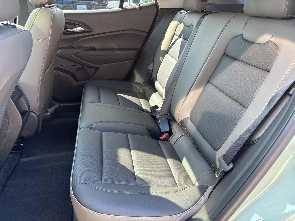 new 2025 Chevrolet Trax car, priced at $27,206