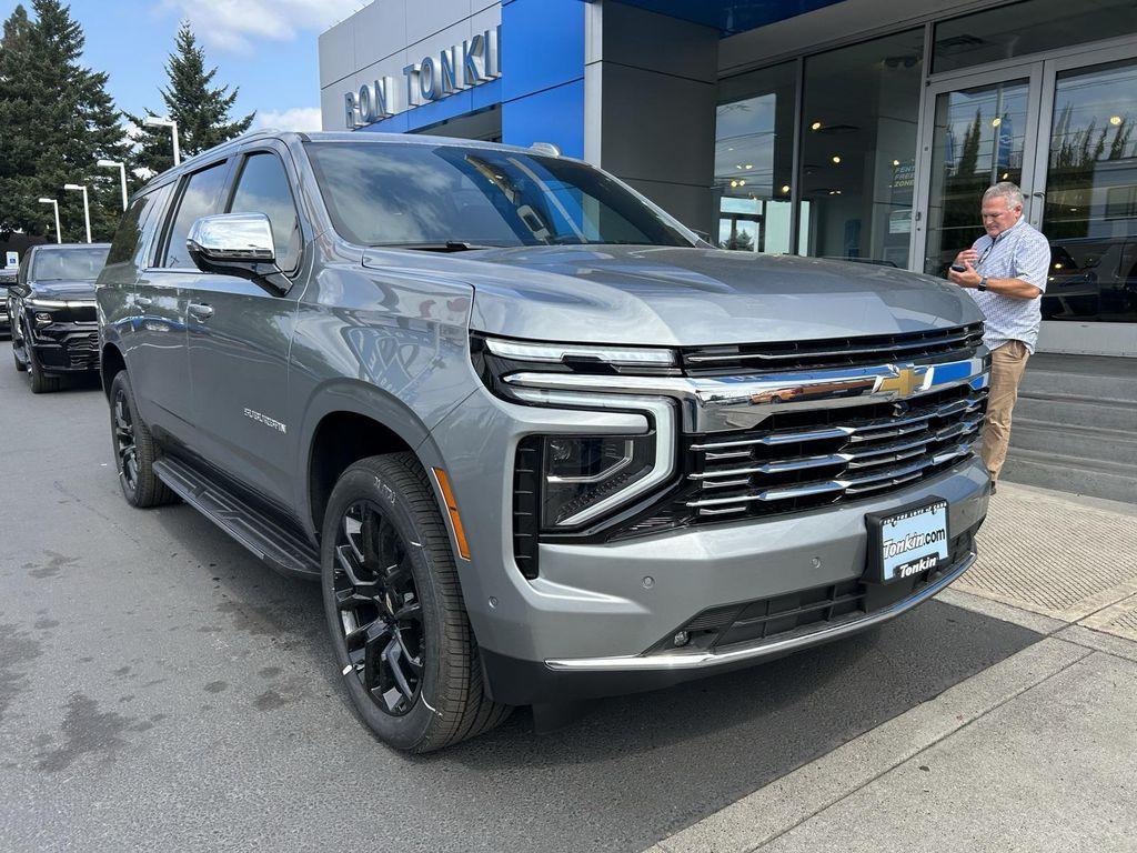 new 2025 Chevrolet Suburban car, priced at $81,935