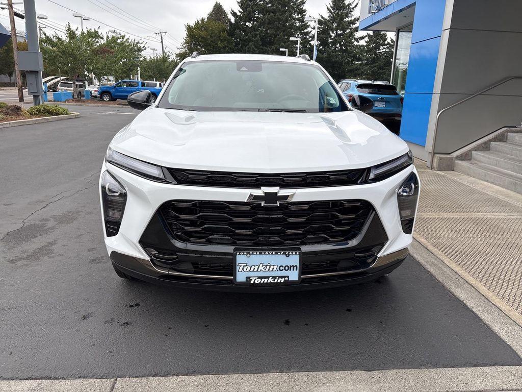 new 2025 Chevrolet Trax car, priced at $26,369