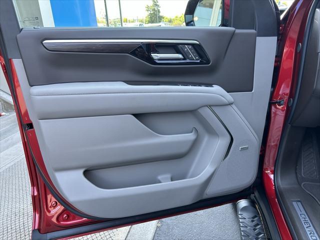 new 2025 Chevrolet Suburban car, priced at $85,900