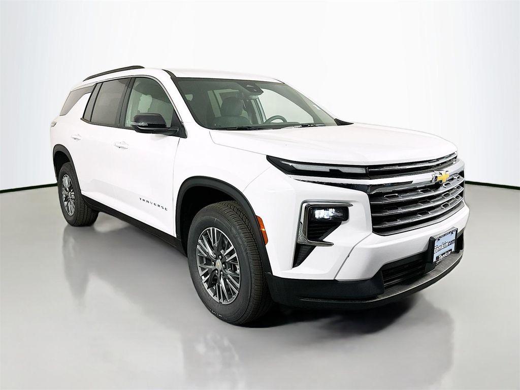 new 2025 Chevrolet Traverse car, priced at $42,195