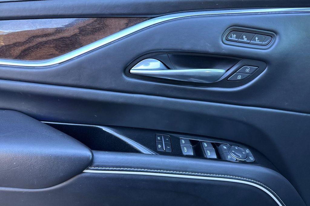 used 2022 Cadillac Escalade car, priced at $73,989