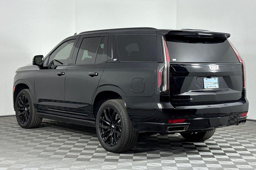 used 2022 Cadillac Escalade car, priced at $73,989