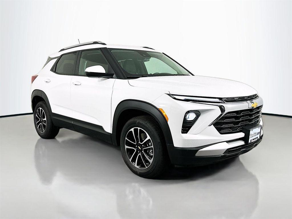new 2026 Chevrolet TrailBlazer car, priced at $27,907