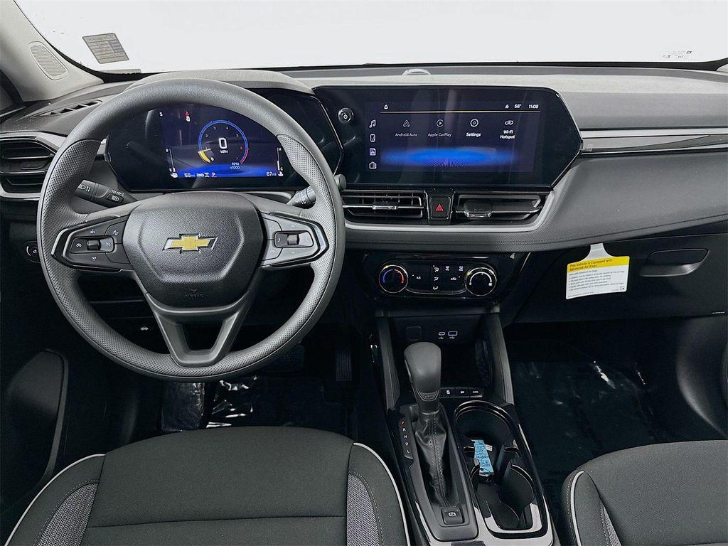 new 2026 Chevrolet TrailBlazer car, priced at $27,907
