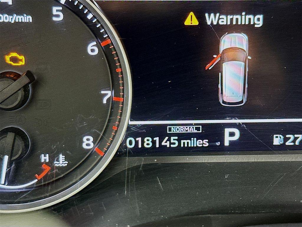 used 2024 Mitsubishi Outlander car, priced at $25,099