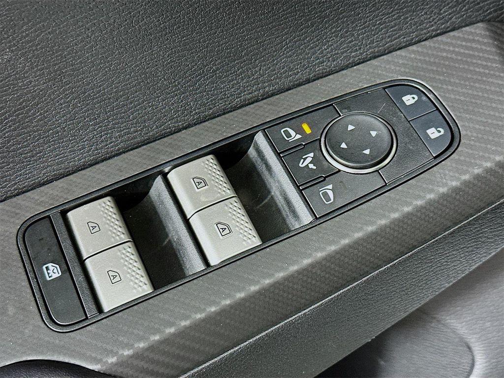 used 2024 Mitsubishi Outlander car, priced at $25,099