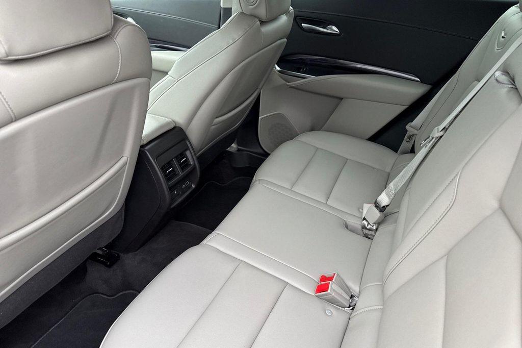 used 2023 Cadillac XT4 car, priced at $28,283