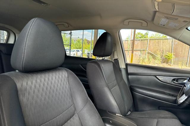 used 2020 Nissan Rogue car, priced at $15,987