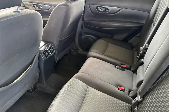 used 2020 Nissan Rogue car, priced at $15,987