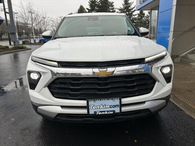 new 2025 Chevrolet TrailBlazer car, priced at $28,585