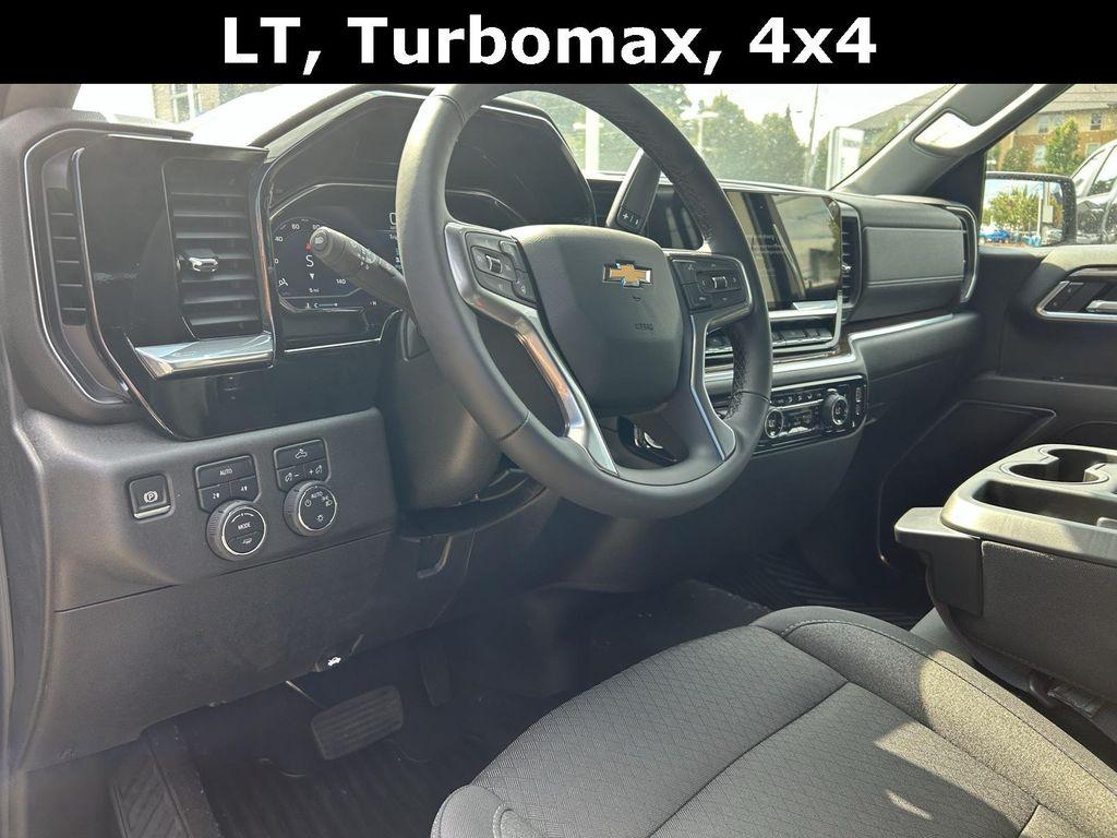 new 2025 Chevrolet Silverado 1500 car, priced at $47,676