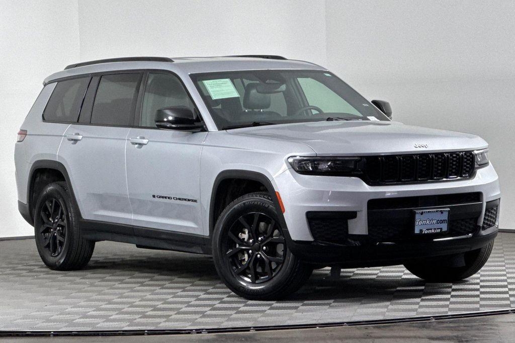 used 2024 Jeep Grand Cherokee L car, priced at $29,999