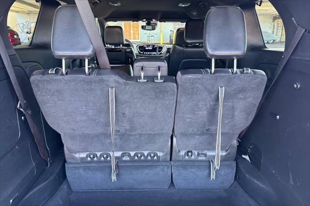 used 2022 Chrysler Pacifica Hybrid car, priced at $26,795