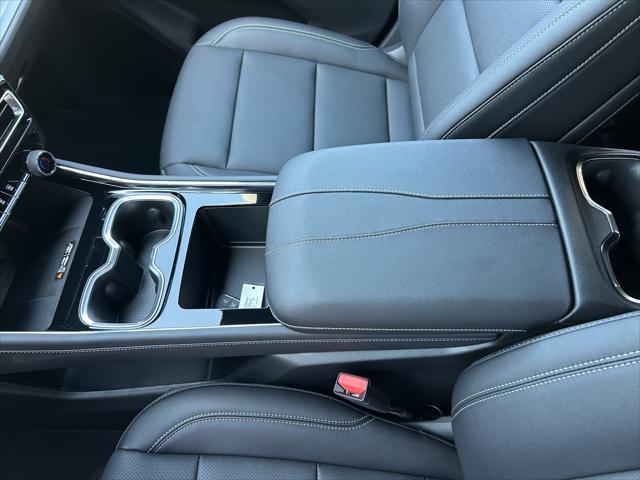 new 2025 Chevrolet Traverse car, priced at $45,695
