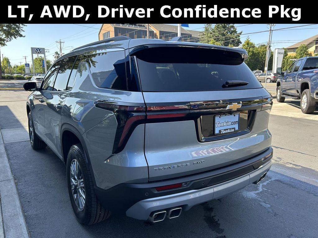 new 2025 Chevrolet Traverse car, priced at $45,195