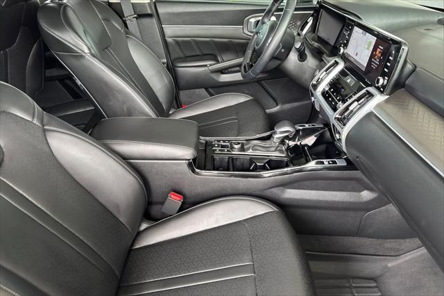 used 2023 Kia Sorento car, priced at $32,587