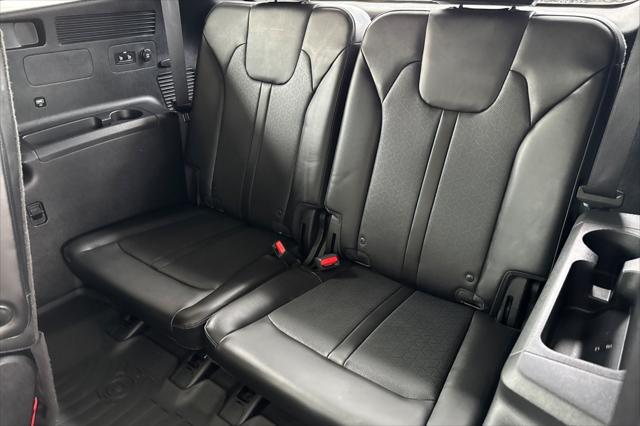used 2023 Kia Sorento car, priced at $32,587