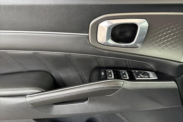 used 2023 Kia Sorento car, priced at $32,587