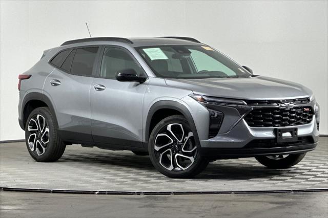 used 2025 Chevrolet Trax car, priced at $26,495