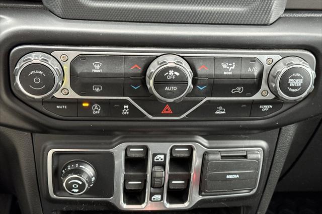 used 2021 Jeep Gladiator car, priced at $30,495
