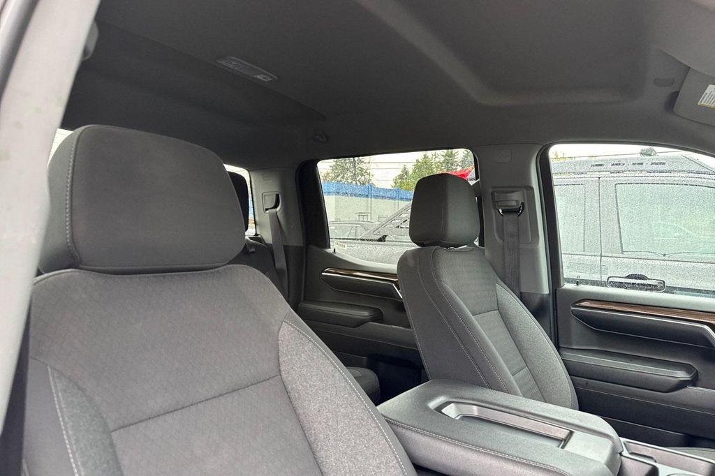 used 2024 Chevrolet Silverado 1500 car, priced at $32,847