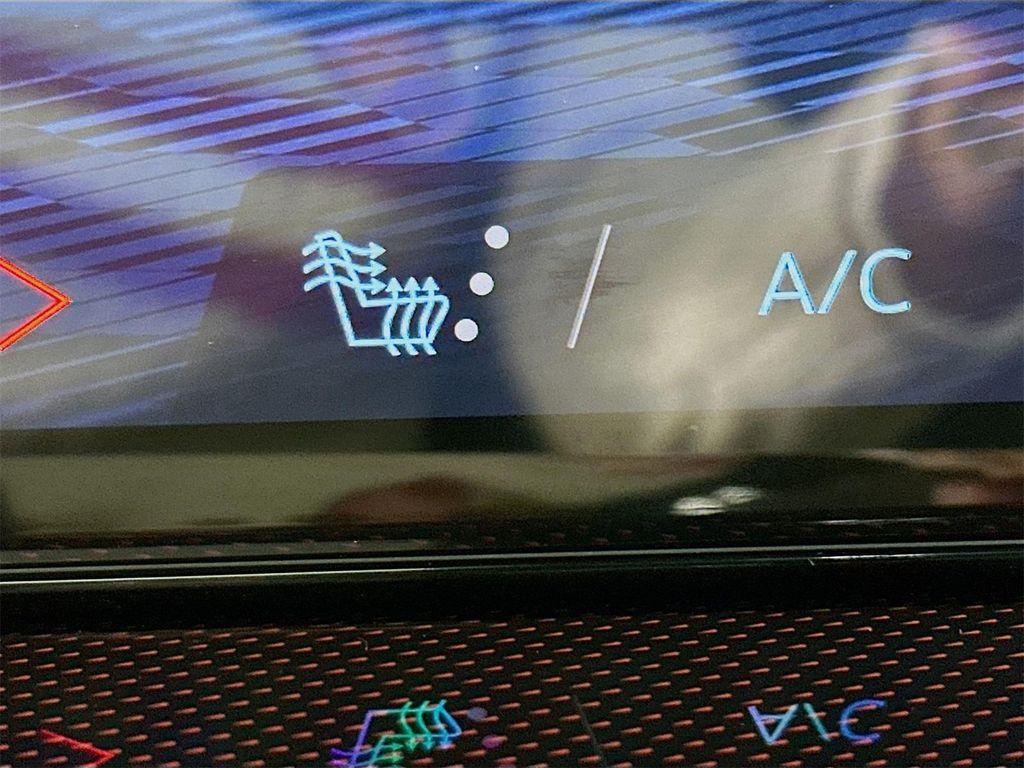 new 2026 Chevrolet Traverse car, priced at $49,024