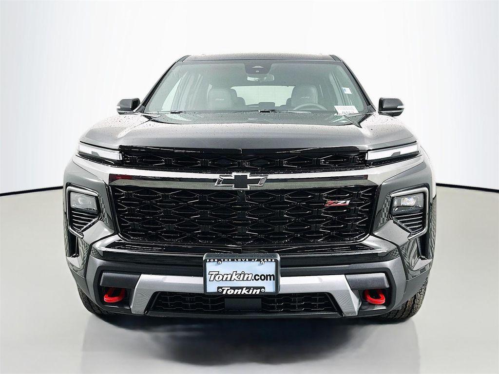 new 2026 Chevrolet Traverse car, priced at $49,024