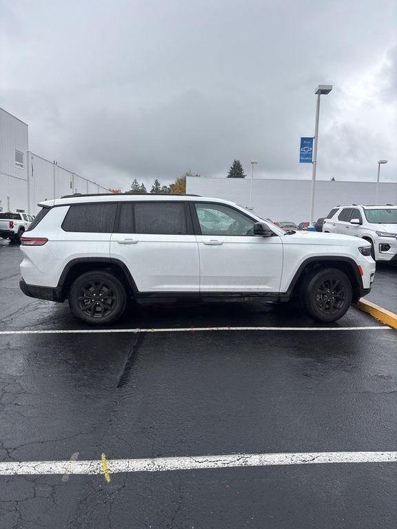 used 2024 Jeep Grand Cherokee L car, priced at $35,908