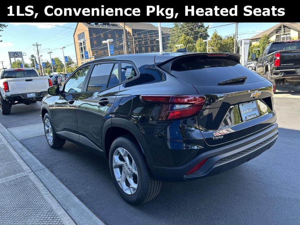 new 2025 Chevrolet Trax car, priced at $22,492