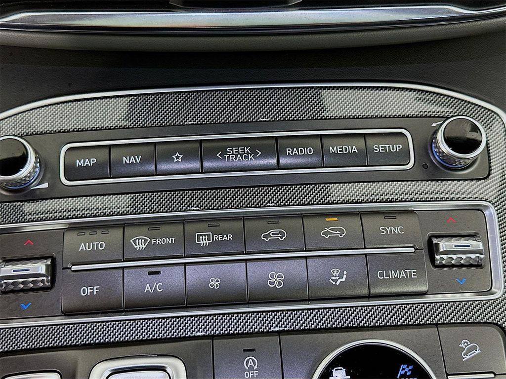 used 2023 Hyundai Santa Fe car, priced at $24,997