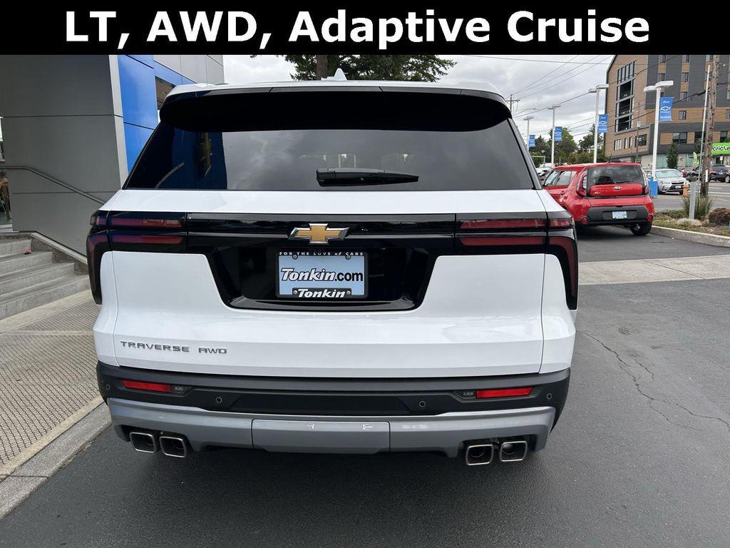 new 2026 Chevrolet Traverse car, priced at $44,695