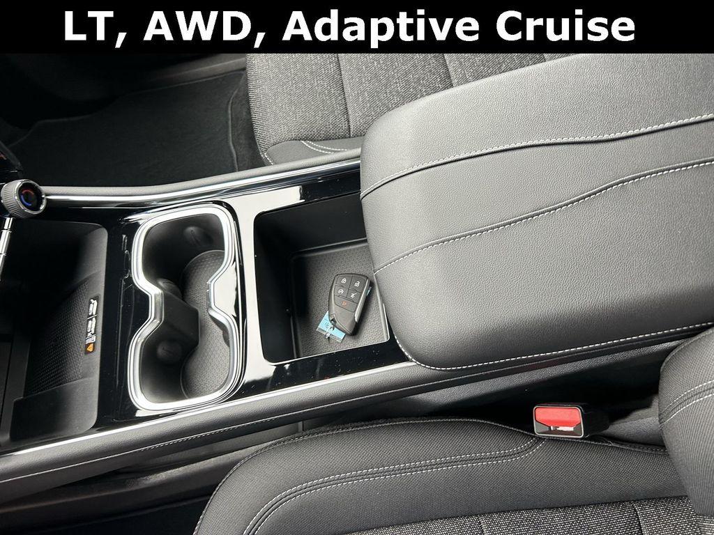 new 2026 Chevrolet Traverse car, priced at $44,695