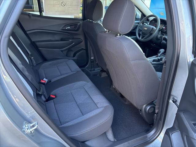new 2025 Chevrolet Trax car, priced at $21,746